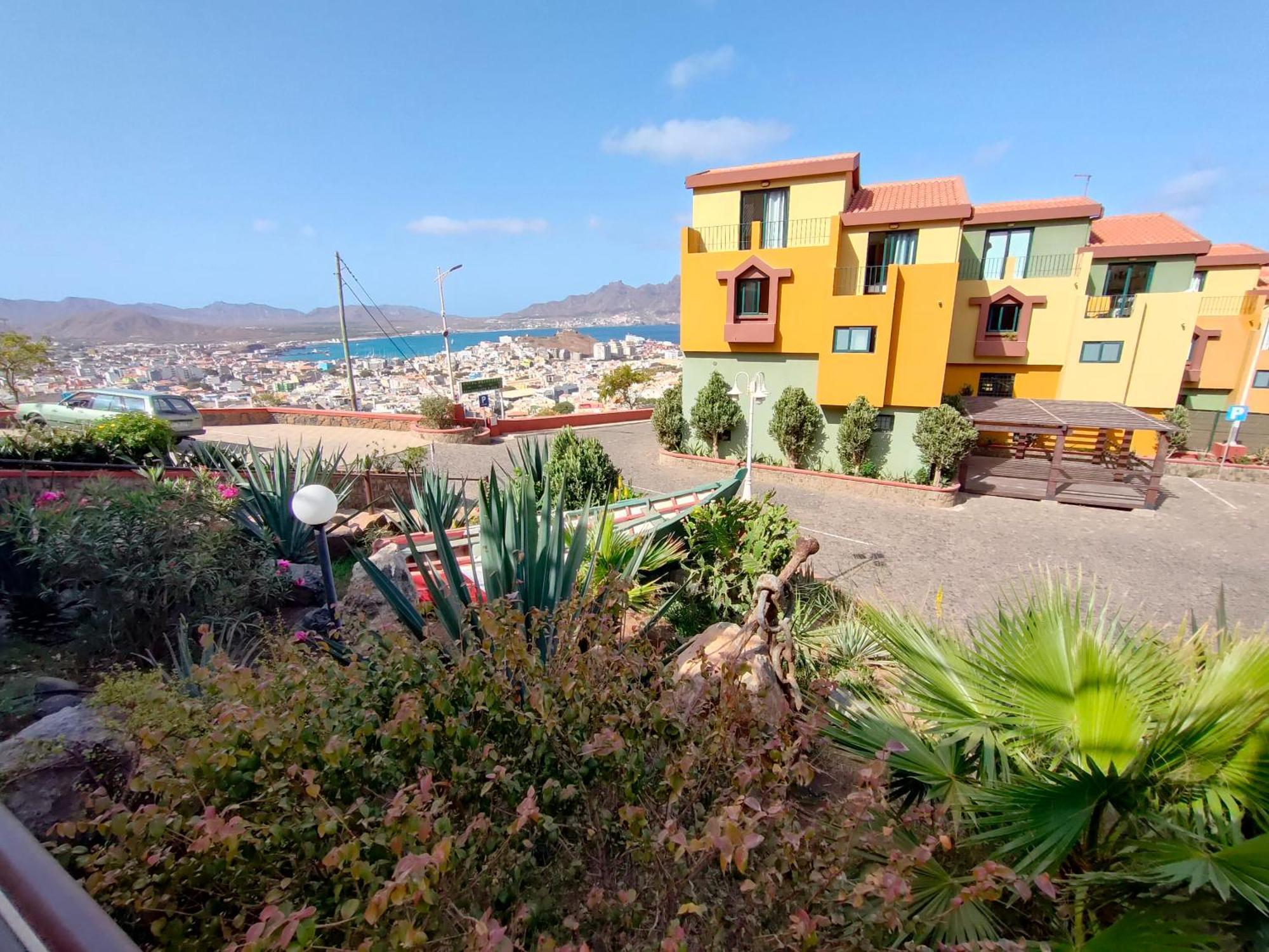 Hotel Belvedere Mindelo, Cabo Verde Exterior photo